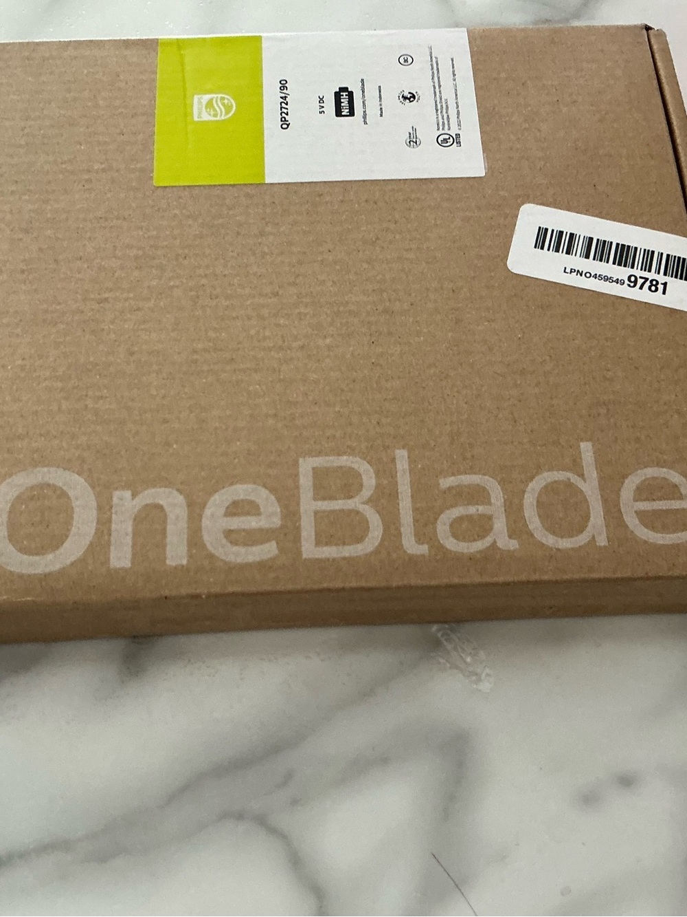 PHILIPS Shaver OneBlade 360 Face, Hybrid Electric Beard Trimmer and Shaver